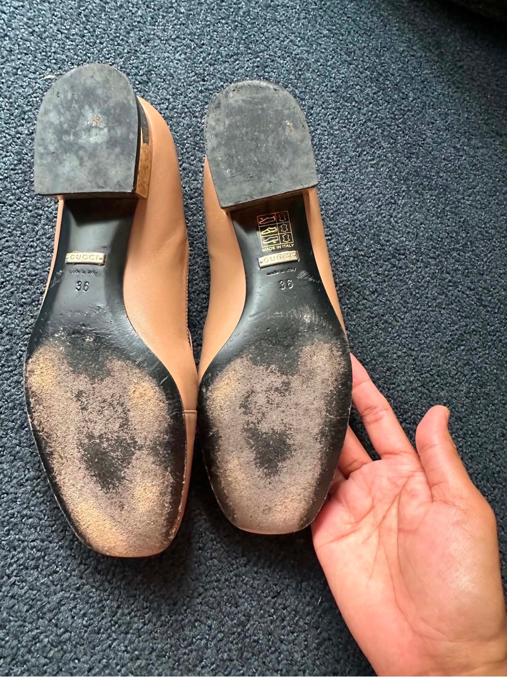 Gucci Women's Tan Leather Loafers with Signature Logo - Picture 5 of 11